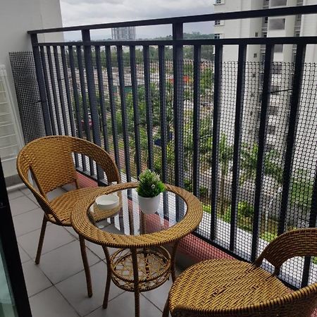 06- Austin Regency Taman Mount Austin Studio 4-5Pax ยะโฮร์บาห์รู ภายนอก รูปภาพ
